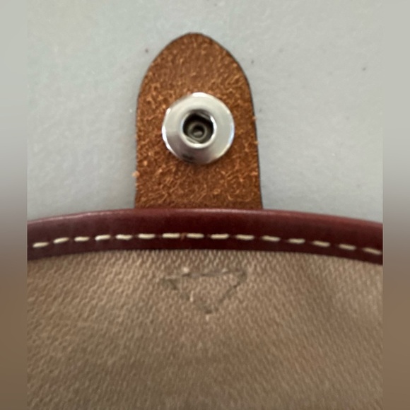 VINTAGE Dooney & Bourke | classic D&B logo wristlet. - Picture 9 of 12